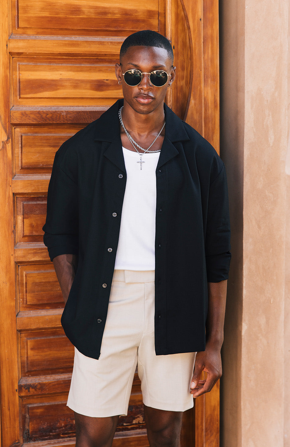 Deveron Oversized Long Sleeve Revere Shirt in Black