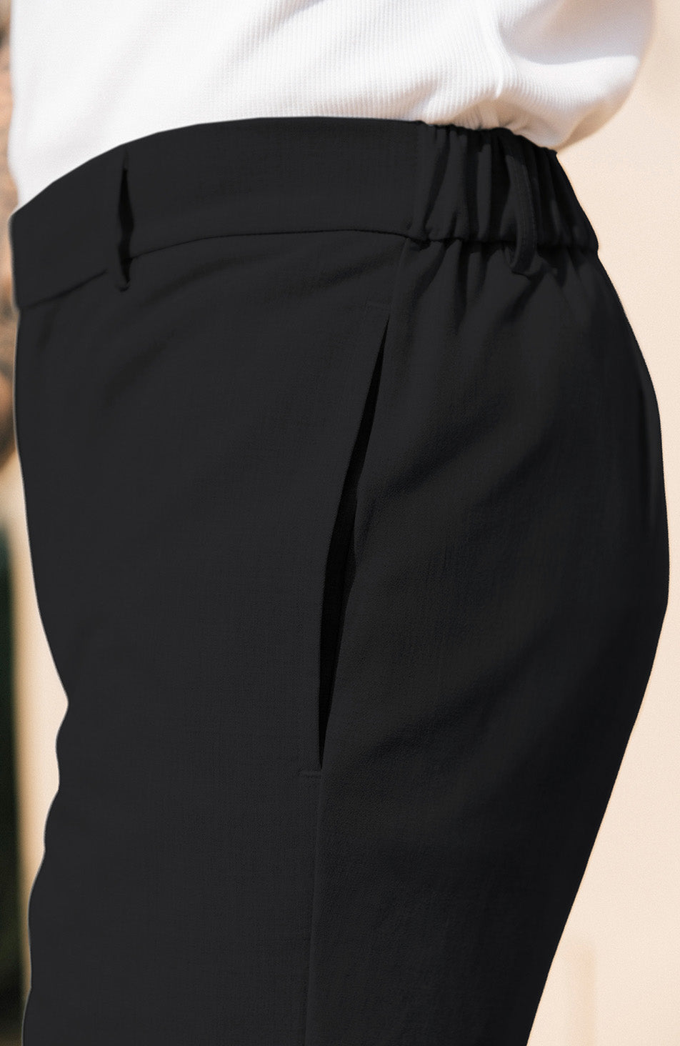 Aster Tailored Stretch Fit Short in Black