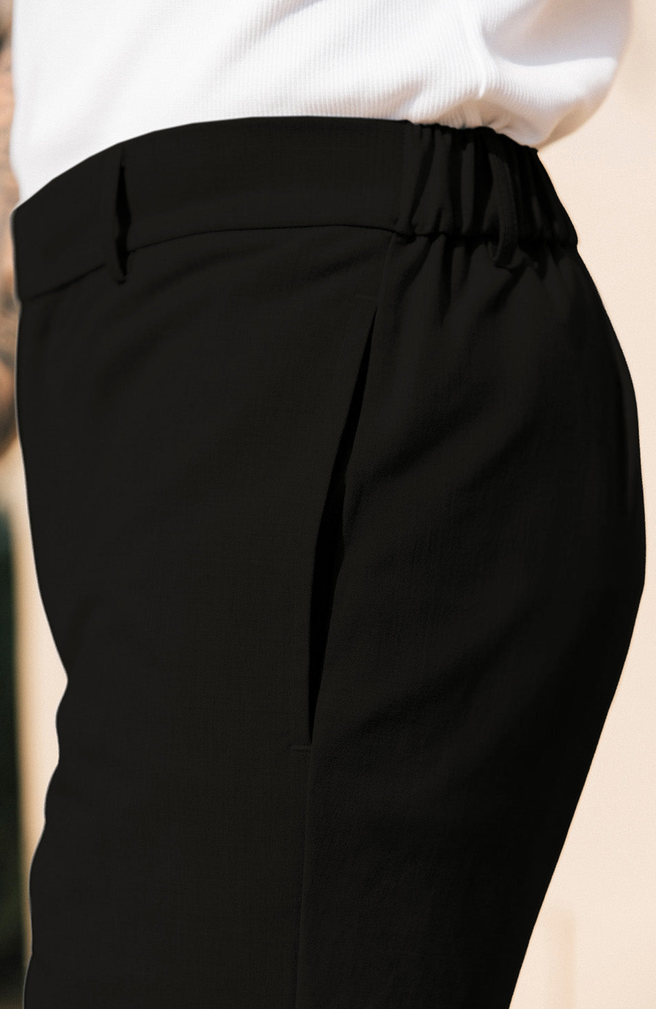 Aster Tailored Stretch Fit Short in Black