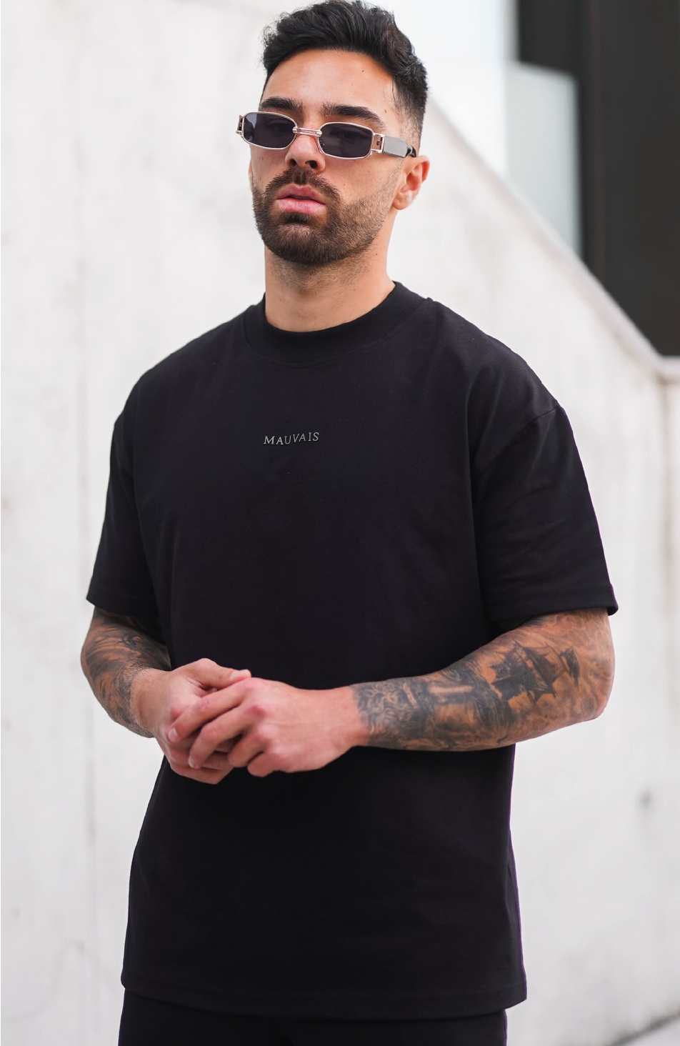 Oversized Tee in Black – MAUVAIS