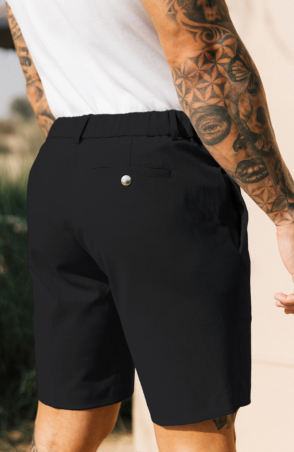 Aster Tailored Stretch Fit Short in Black