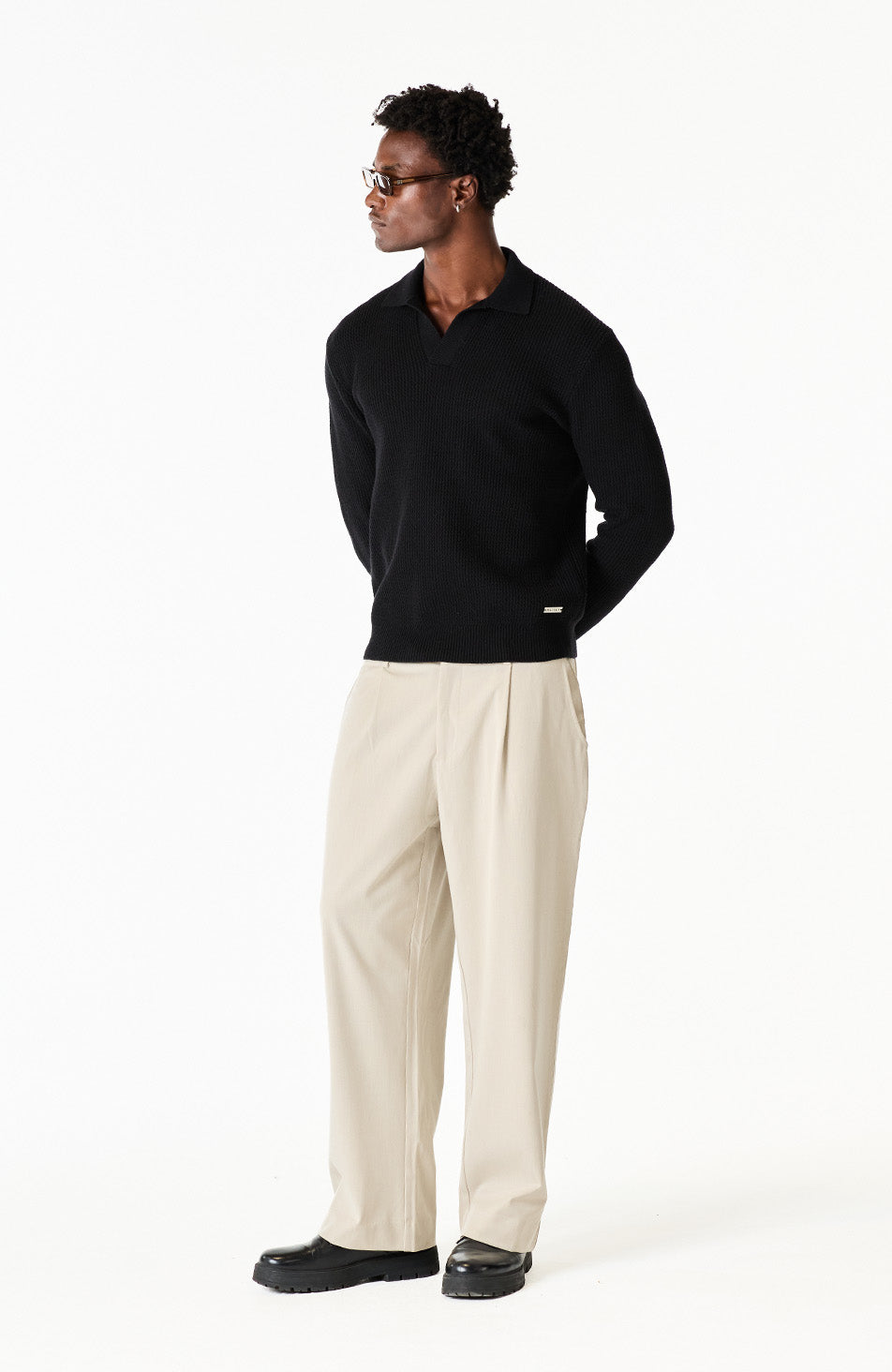 Dolce Relaxed Fit Long Sleeve Revere Jumper in Black