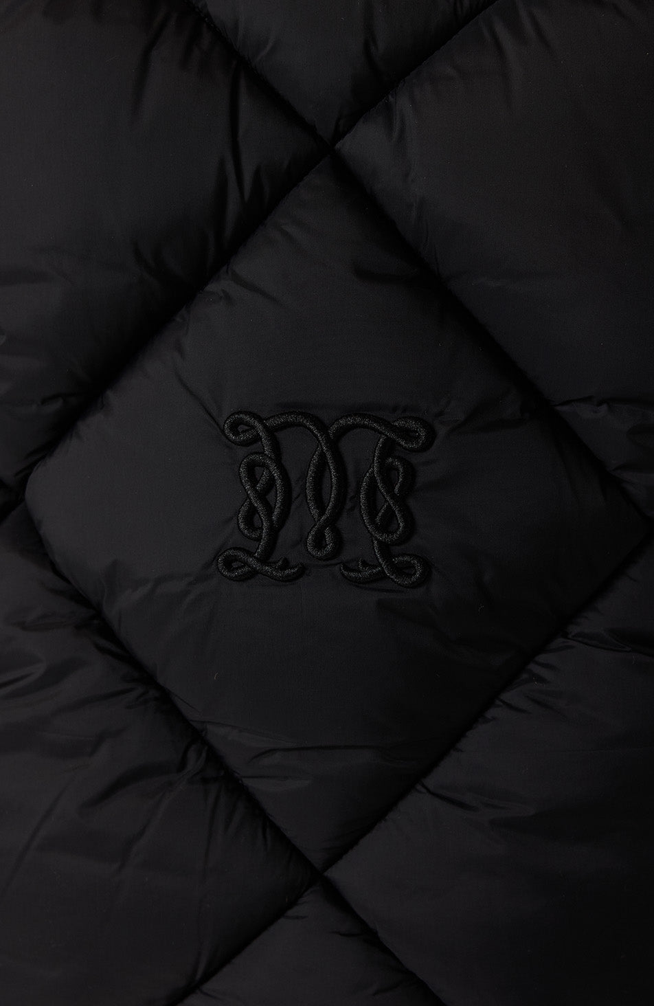 Verbier Puffer Jacket in Black