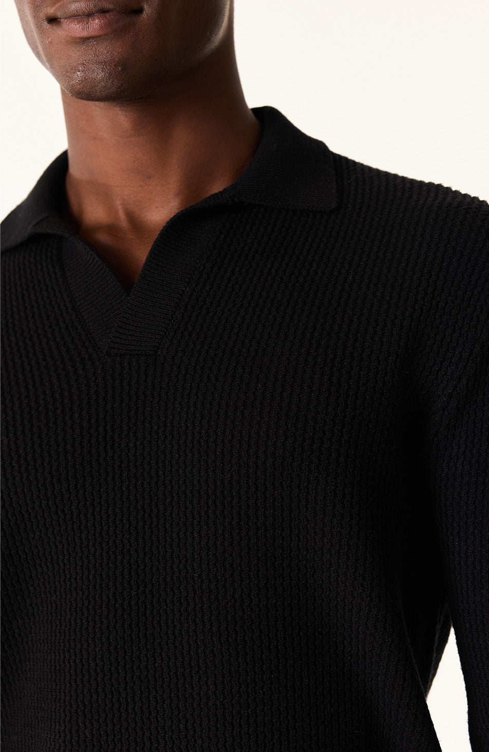 Dolce Relaxed Fit Long Sleeve Revere Jumper in Black