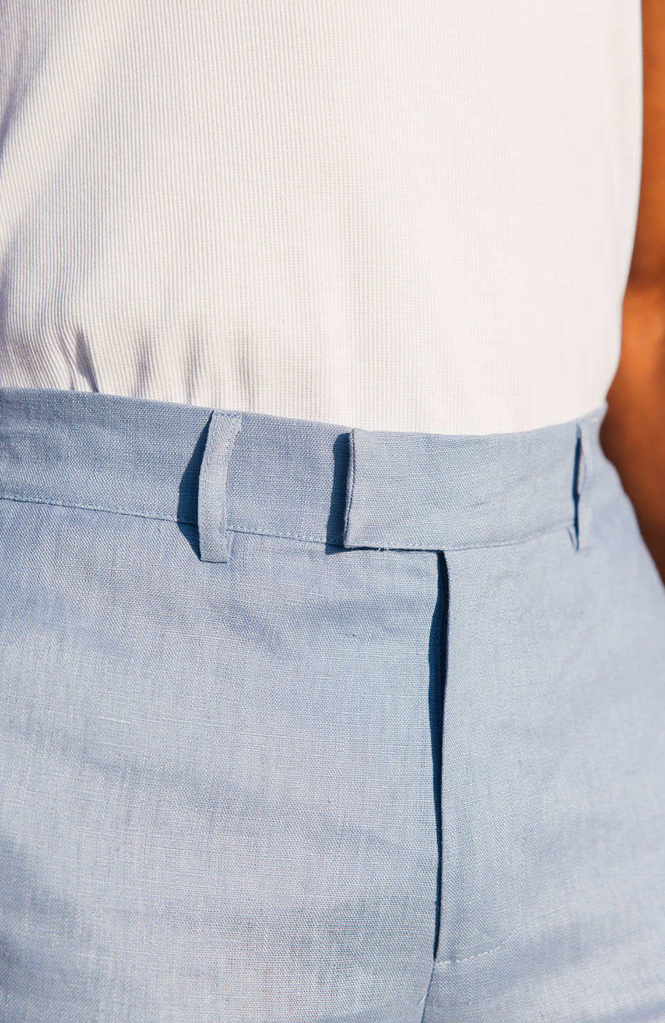 Nammos Pure Linen Tailored Shorts in Blue