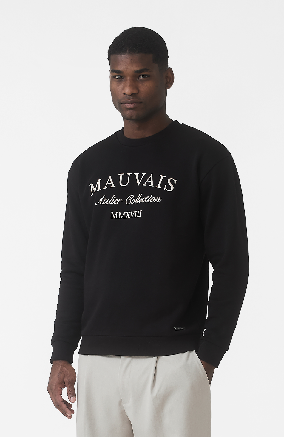 Ricamo Regular Logo Crew Sweatshirt in Black – MAUVAIS