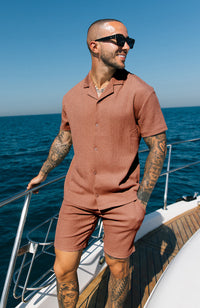 Model is 5'10, Inseam 22.5cm wearing size W30