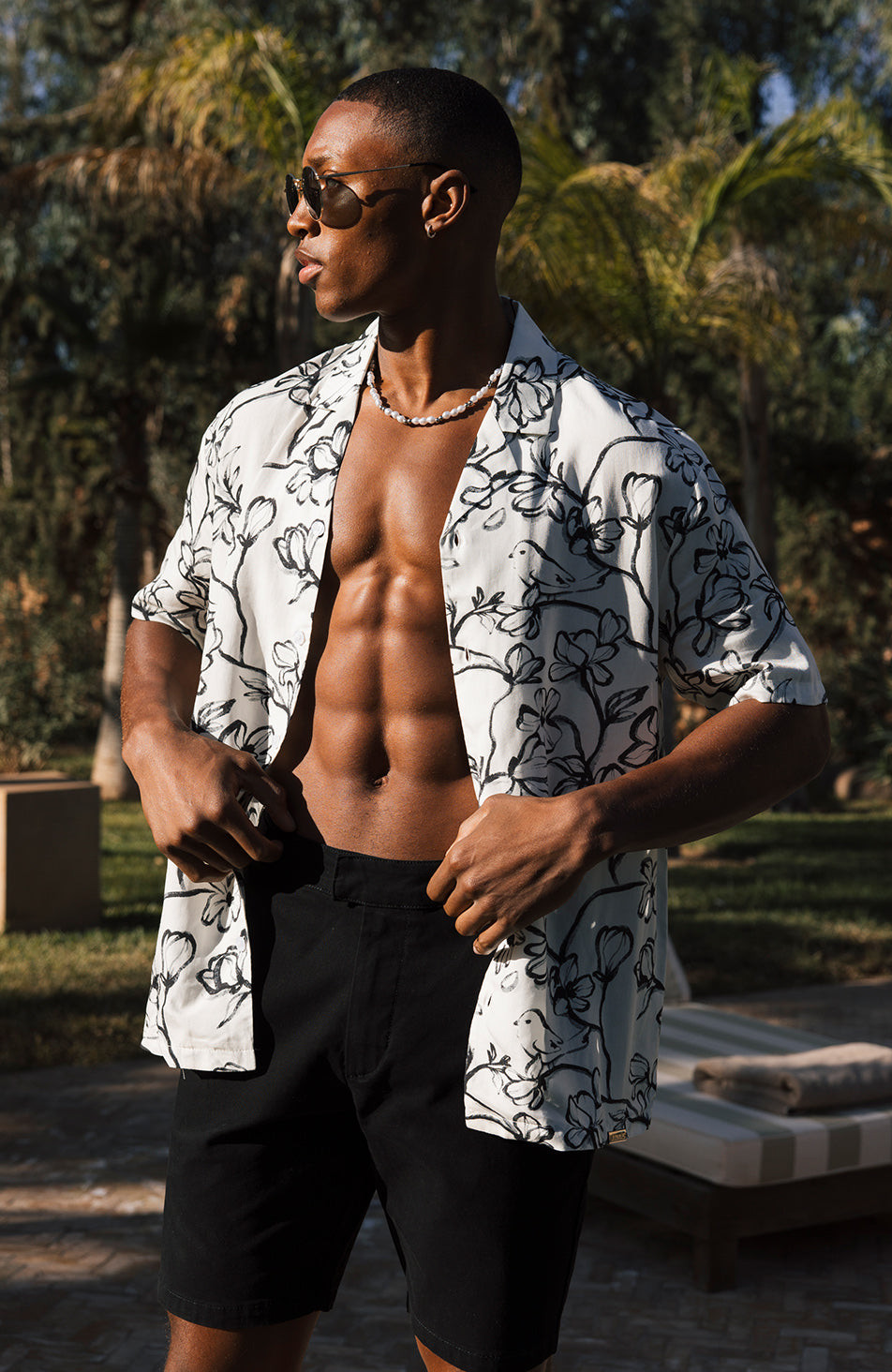 Beaufort Stretch Chino Shorts in Black – MAUVAIS