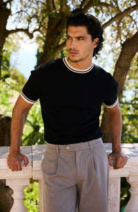 Model is 5'11 with size S chest, wearing size S