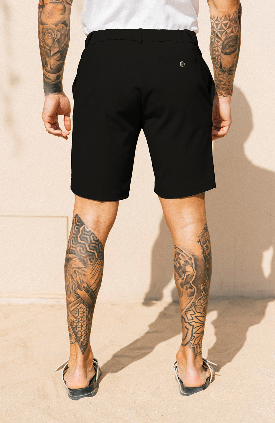 Aster Tailored Stretch Fit Short in Black