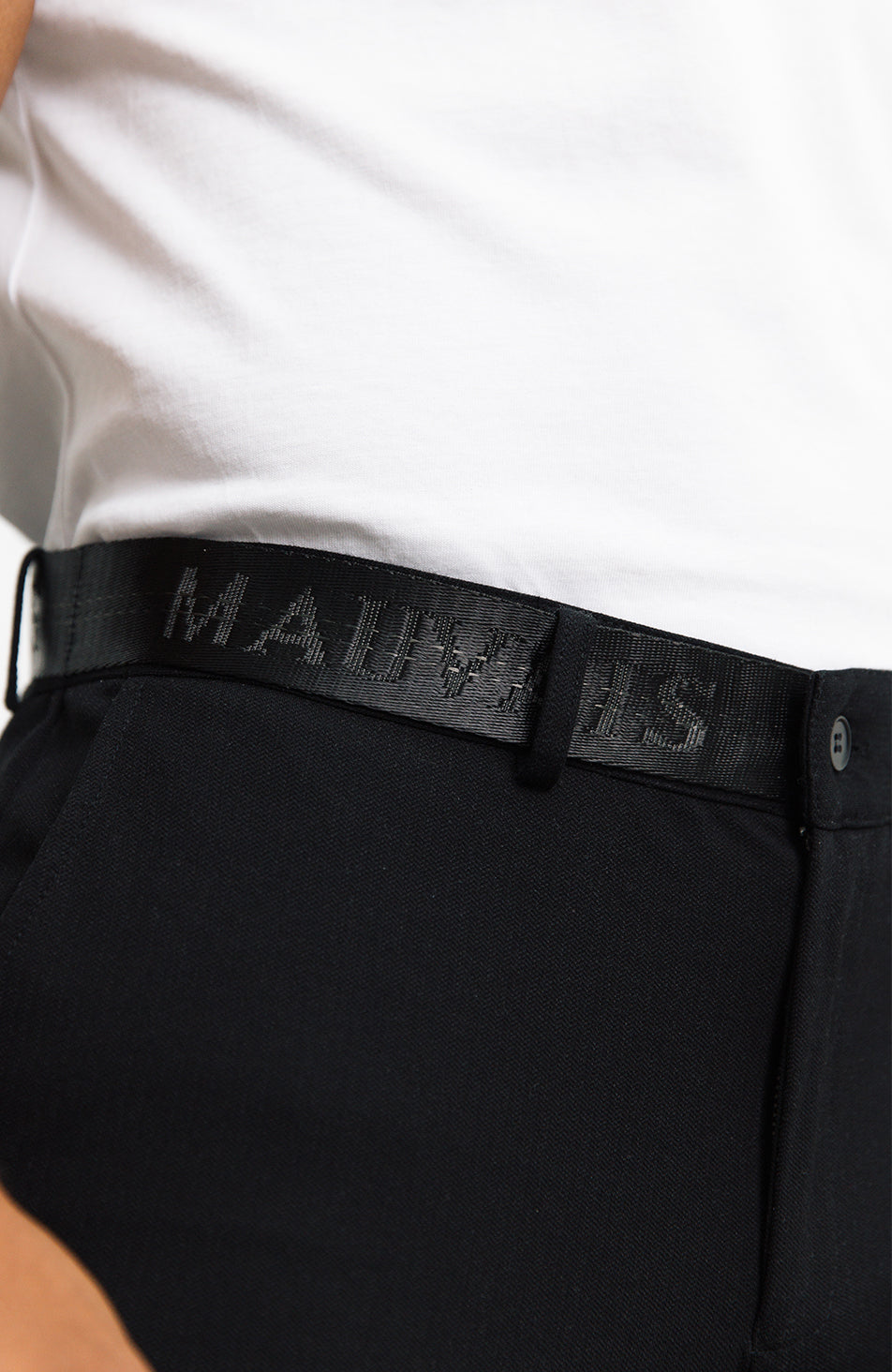 Signature Trousers With Tonal Half Belt in Black