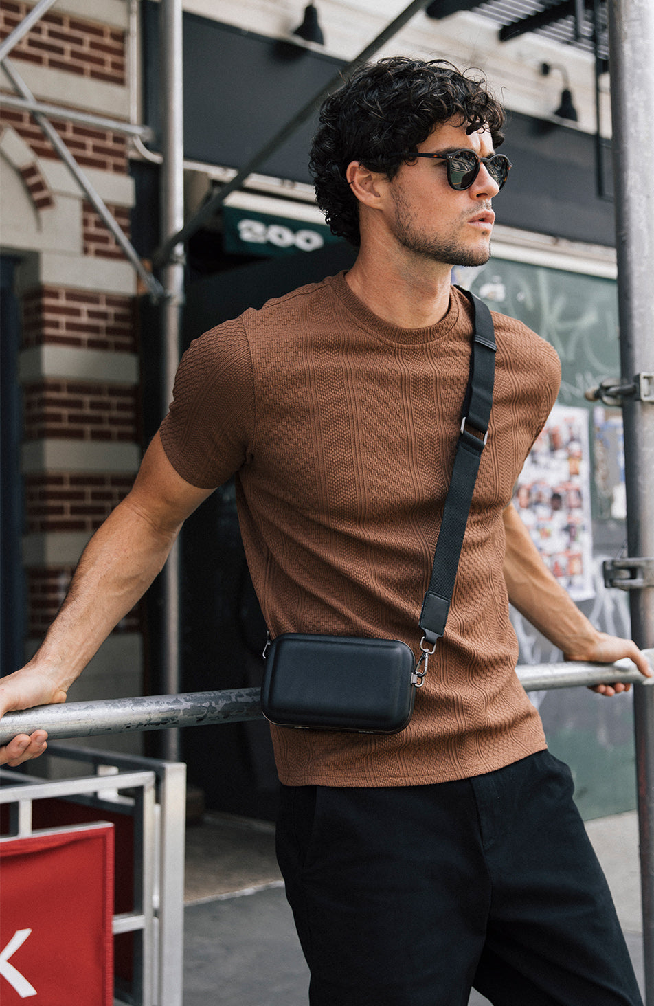 Cedro Slim Tee in Caramel