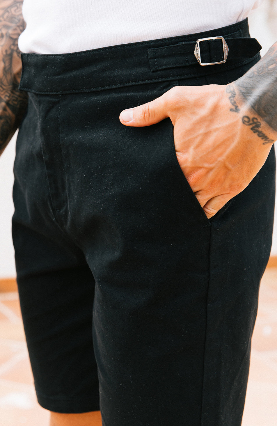 Beaufort Chino Shorts in Black