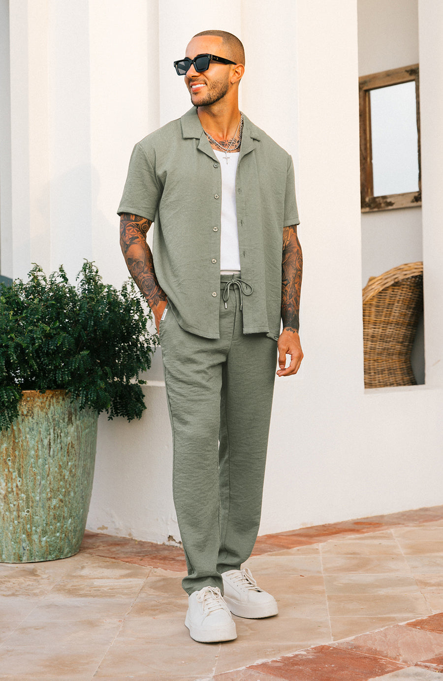 Men's Trousers, Joggers and Chinos | MAUVAIS