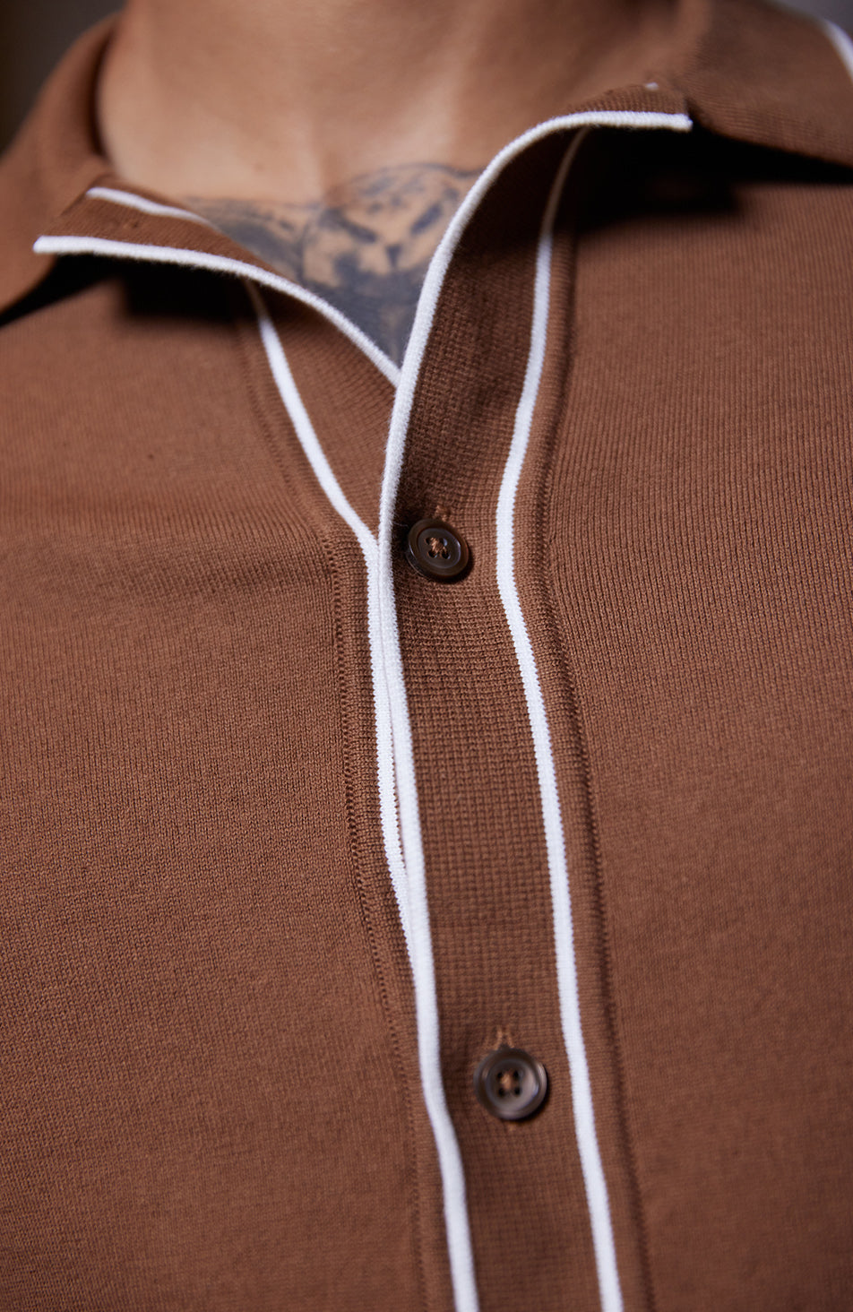 Luciano Long Sleeve Slim Knit Shirt in Rust