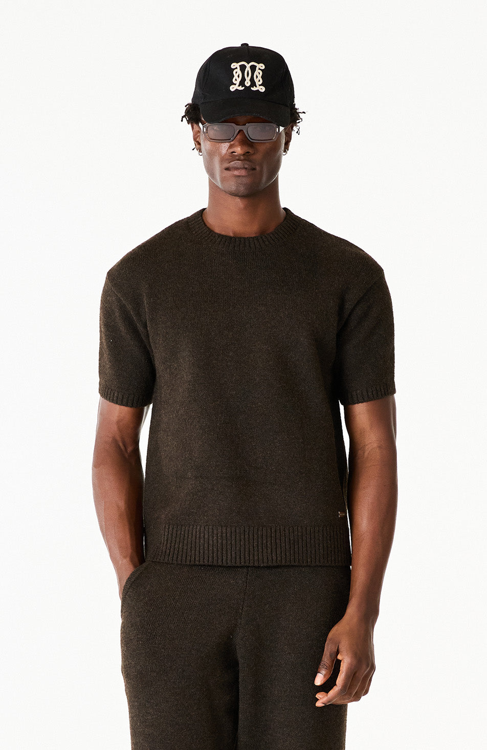 Model is 6'2 with a chest 38", wearing size M