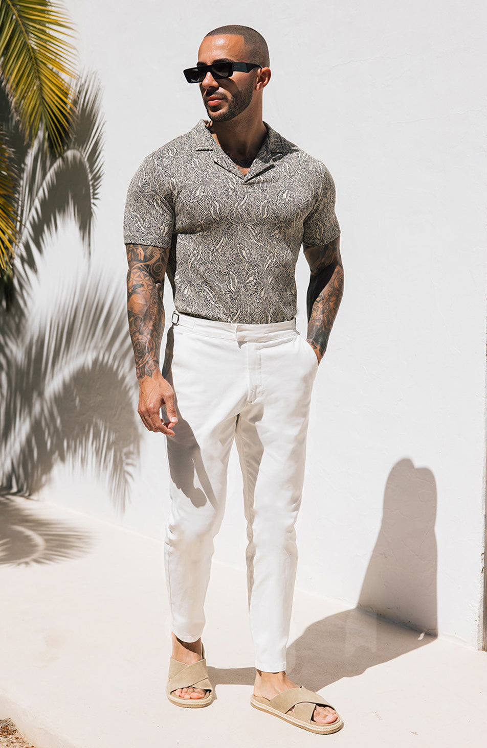 Javier Leaf Textured Slim Polo in Taupe