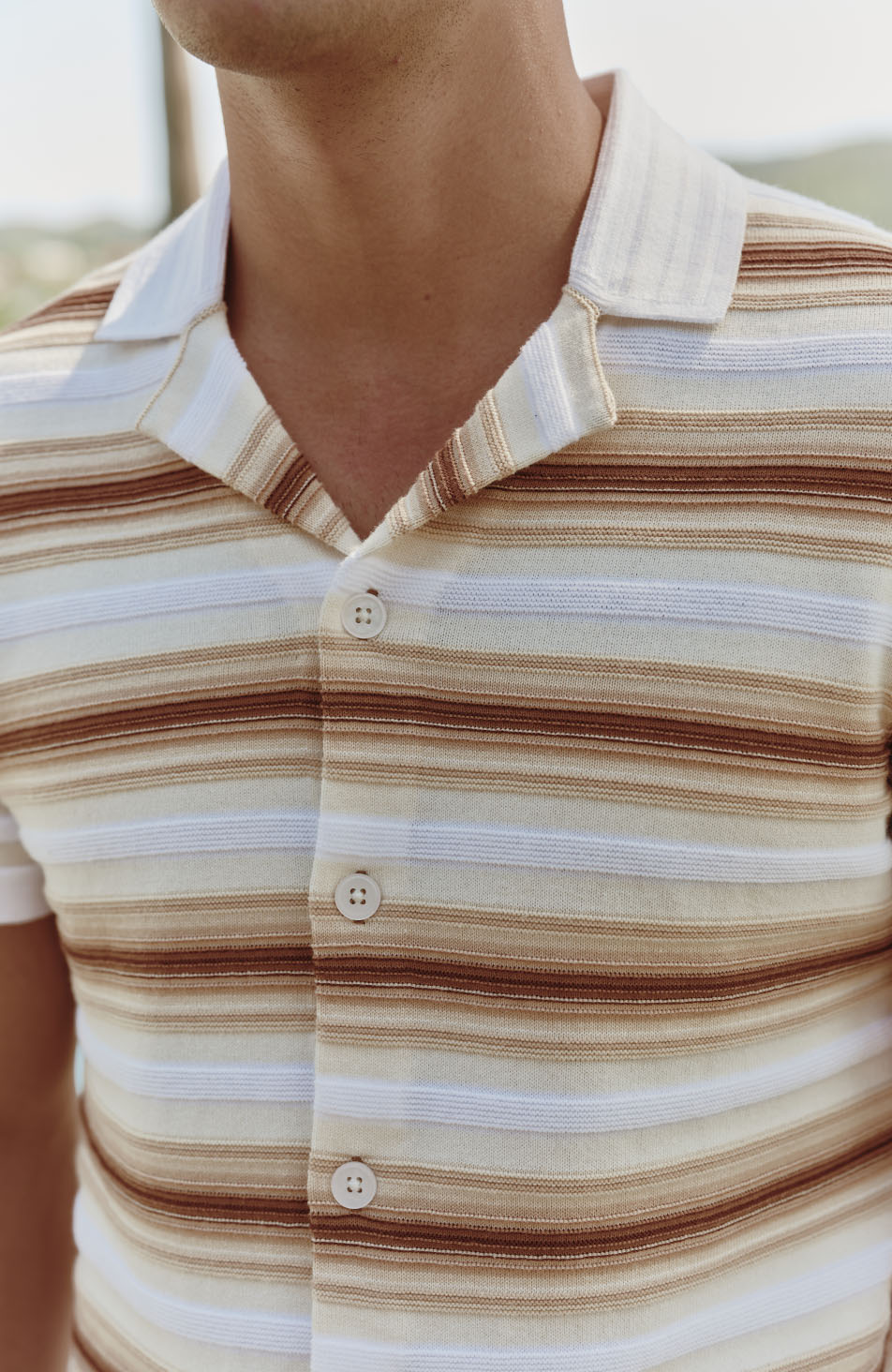 Ombre Short Sleeve Stripe Knitted Shirt in Beige