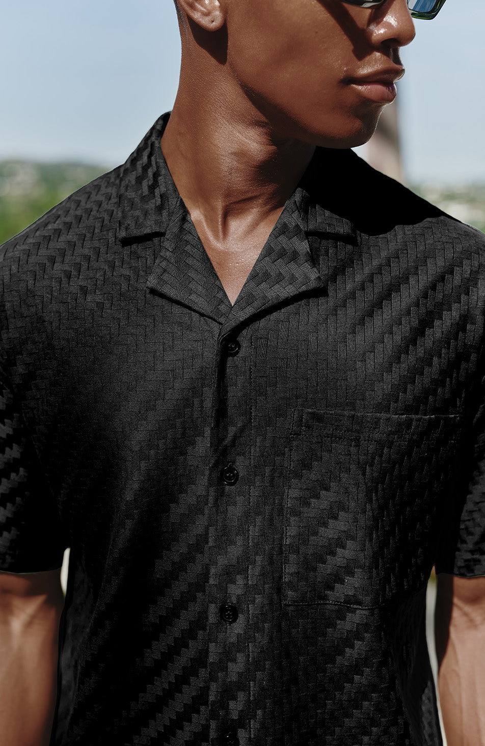 Vincent Boxy Short Sleeve Shirt in Black