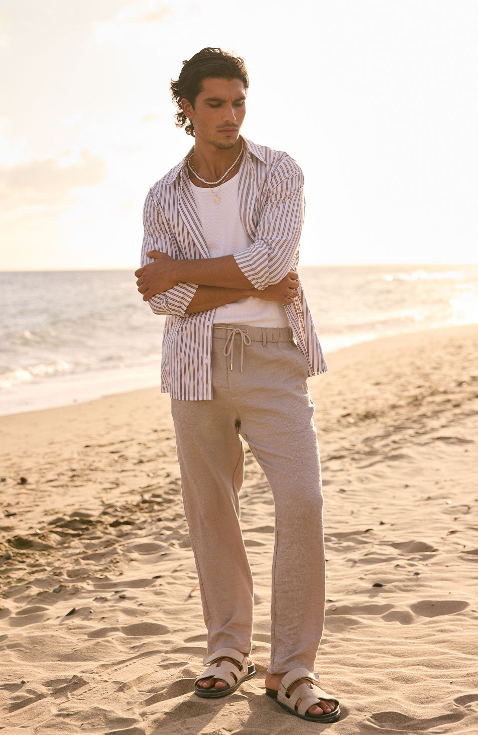 Portofino Poplin Relaxed Long Sleeve Stretch Shirt in Brown