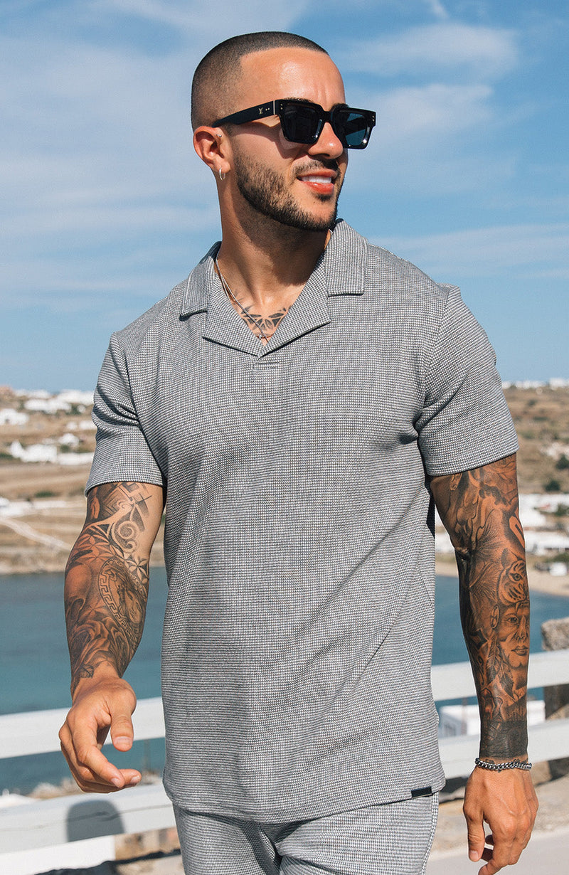 Dogtooth Polo in Grey