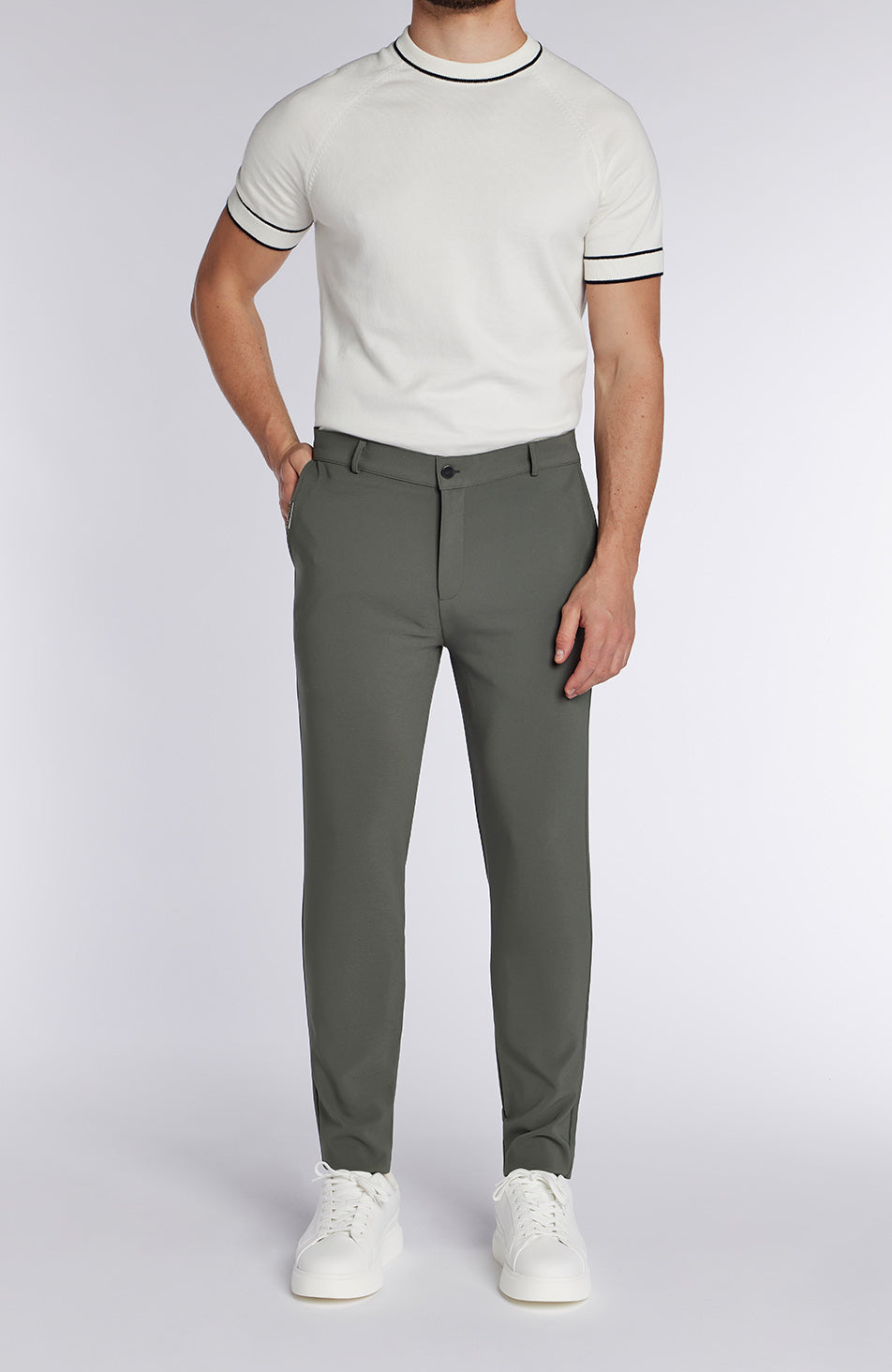 Signature Hybrid Trousers in Khaki