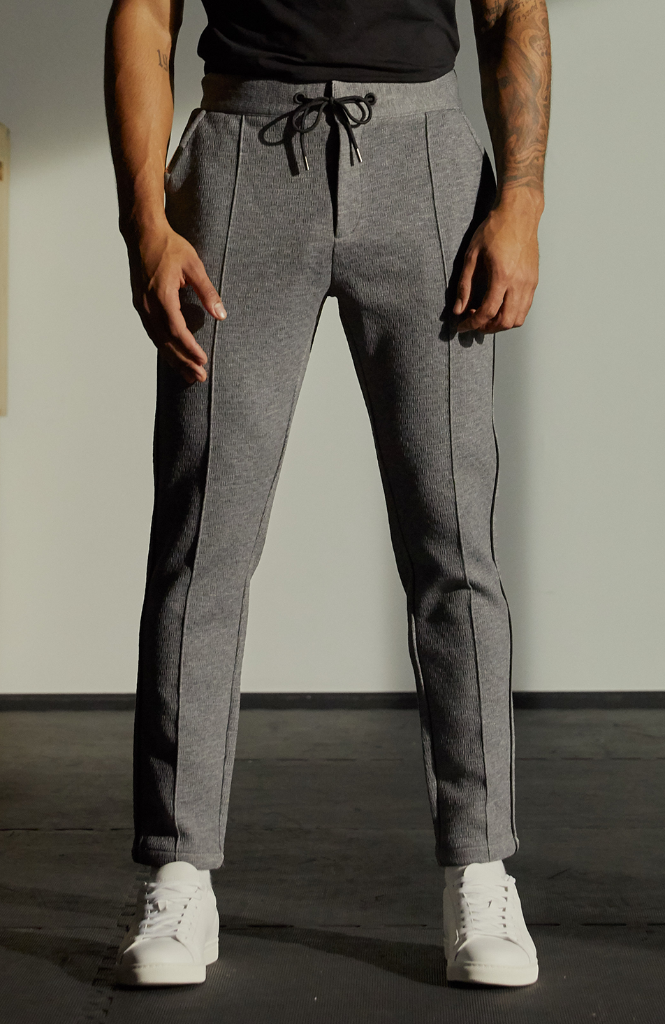 Textured Piping Pants in Grey
