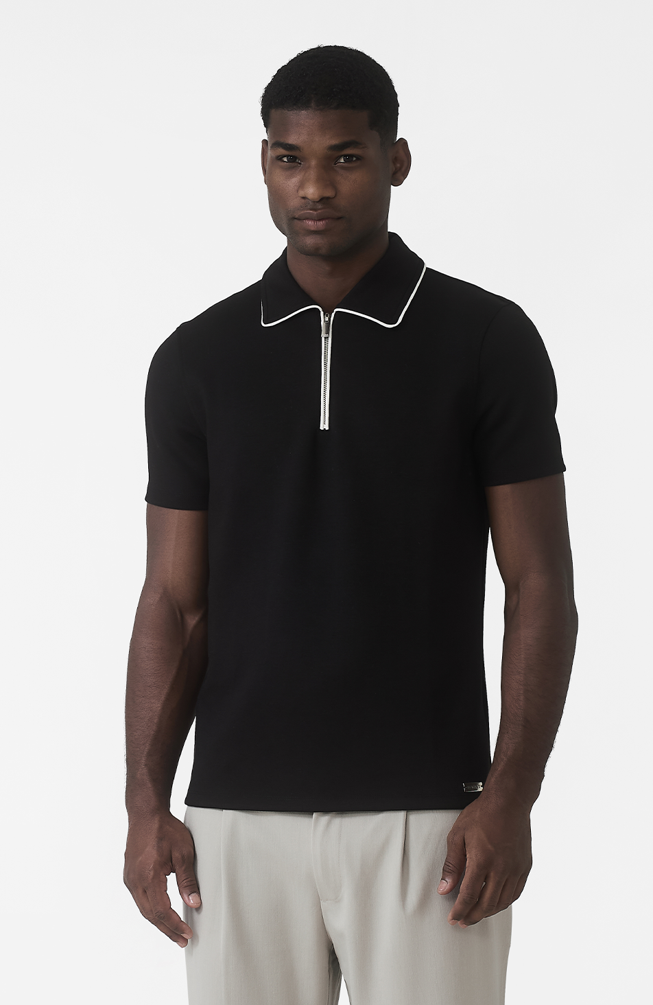 Signature Slim Tipping Polo in Black