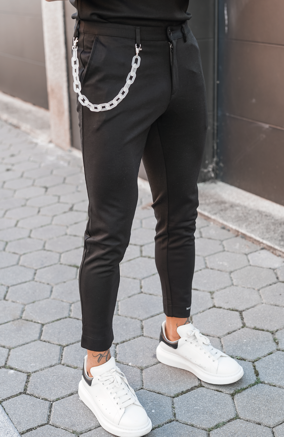 Lozère Trousers with Frosted Chain in Black