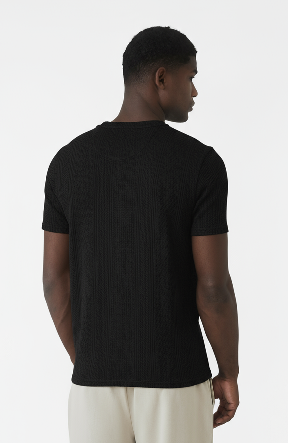 Cedro Slim Textured Tee in Black