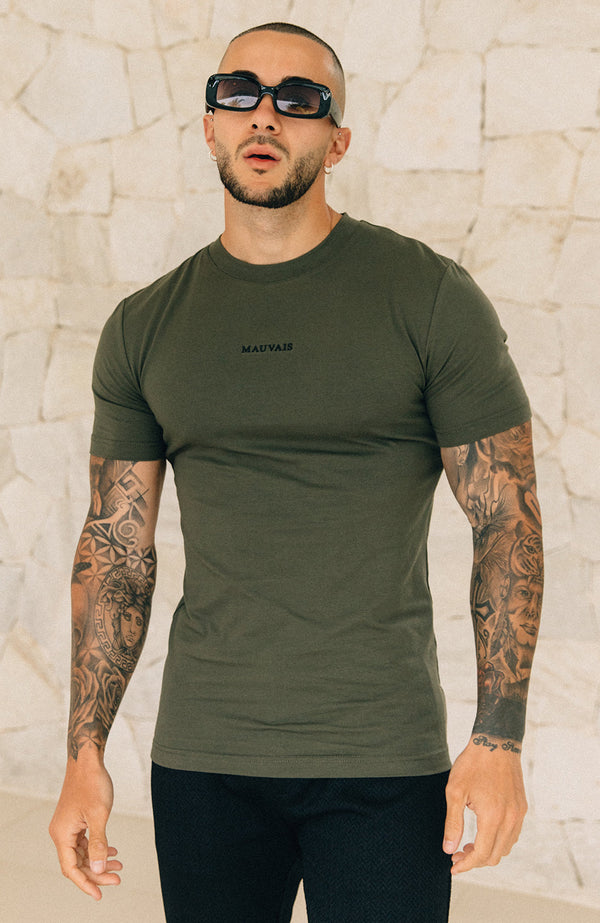 Muscle Fit Tee in Khaki
